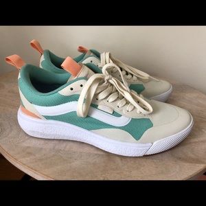 Vans Ultrarange EXO